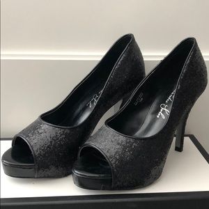 Black Sequin Pumps